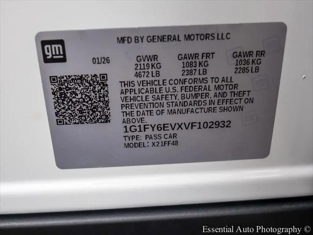 2027 Chevrolet Bolt LT FWD