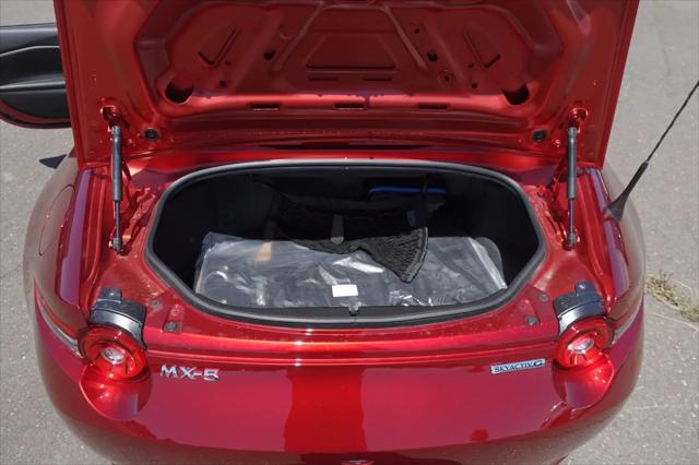 2026 Mazda MX-5 Sport