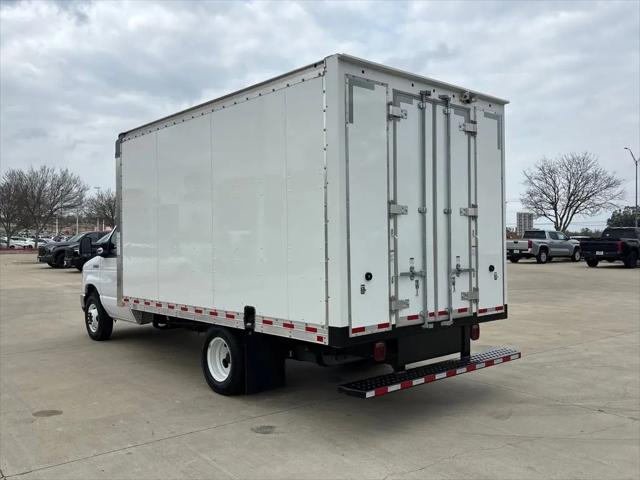 2024 Ford E-350 Cutaway Base