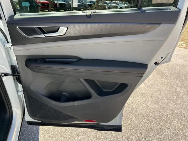 2026 Volkswagen Atlas Peak Edition