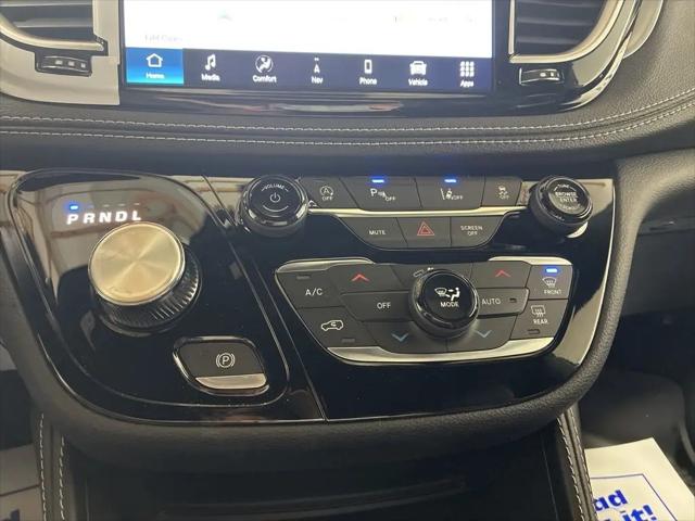 2026 Chrysler Pacifica Limited AWD