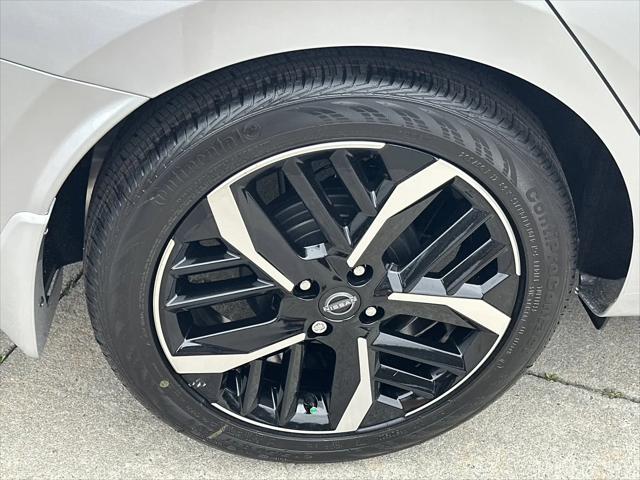 2025 Nissan Versa 1.6 SR