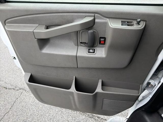 2024 GMC Savana Cargo RWD 2500 Regular Wheelbase Work Van
