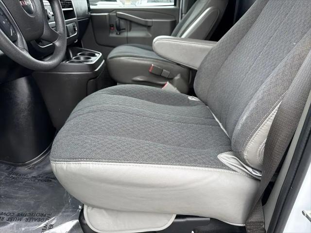 2024 GMC Savana Cargo RWD 2500 Regular Wheelbase Work Van