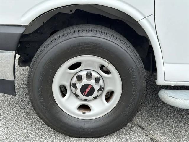 2024 GMC Savana Cargo RWD 2500 Regular Wheelbase Work Van