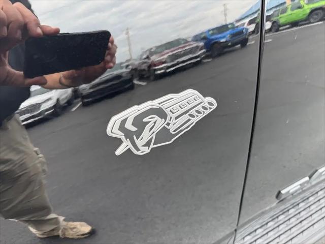2026 Ram 1500 Express Crew Cab 4x4 57 Box