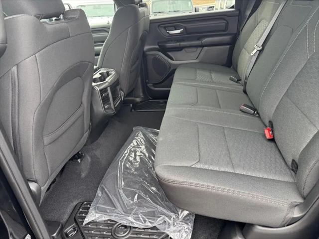 2026 Ram 1500 Express Crew Cab 4x4 57 Box