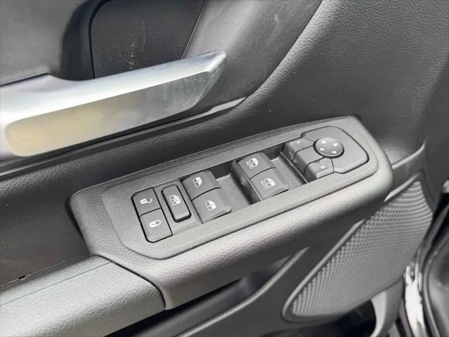 2026 Ram 1500 Express Crew Cab 4x4 57 Box