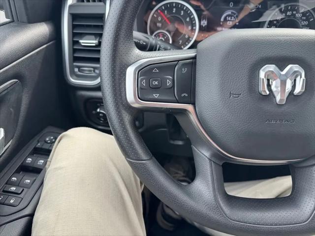 2026 Ram 1500 Express Crew Cab 4x4 57 Box