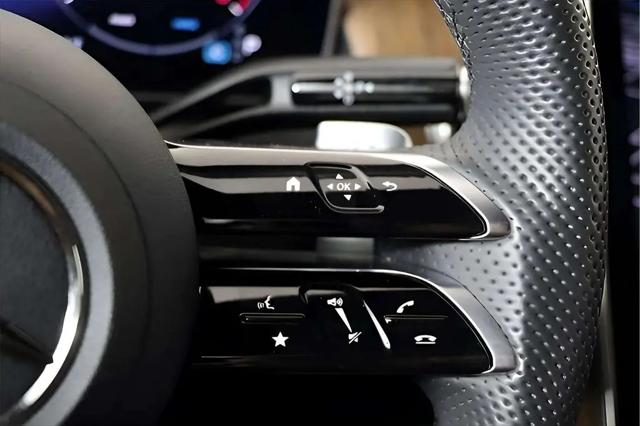 2024 Mercedes-Benz GLC 4MATIC Coupe