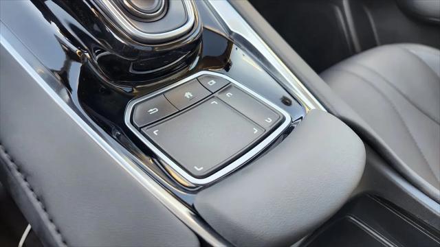 2023 Acura RDX Standard