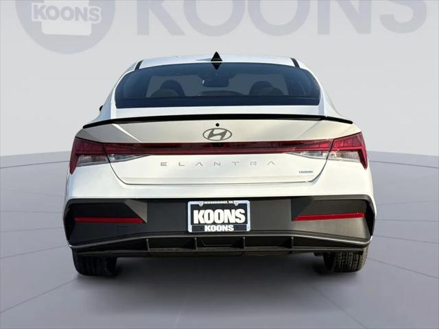 2026 Hyundai Elantra Hybrid SEL Sport