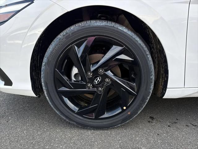 2026 Hyundai Elantra Hybrid SEL Sport