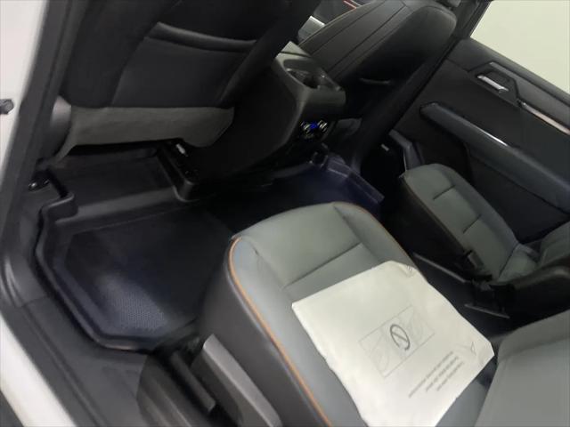 2026 GMC Acadia AT4 AWD