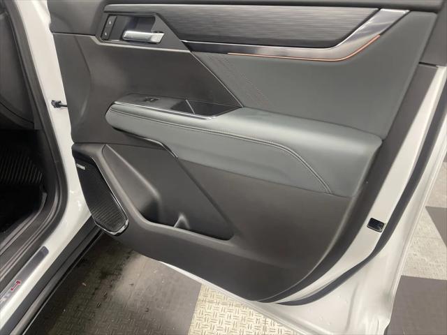 2026 GMC Acadia AT4 AWD