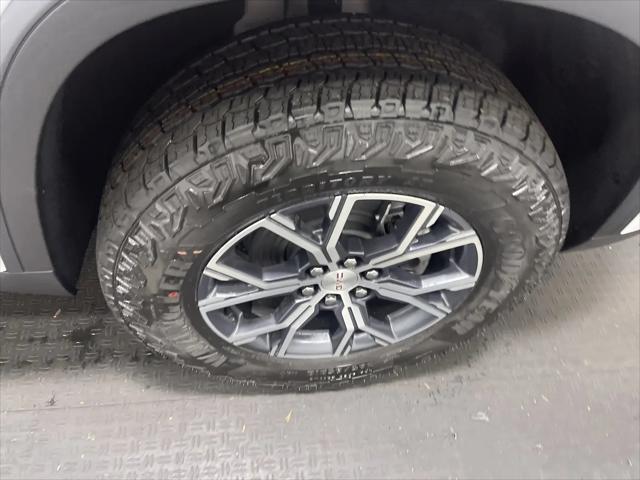 2026 GMC Acadia AT4 AWD