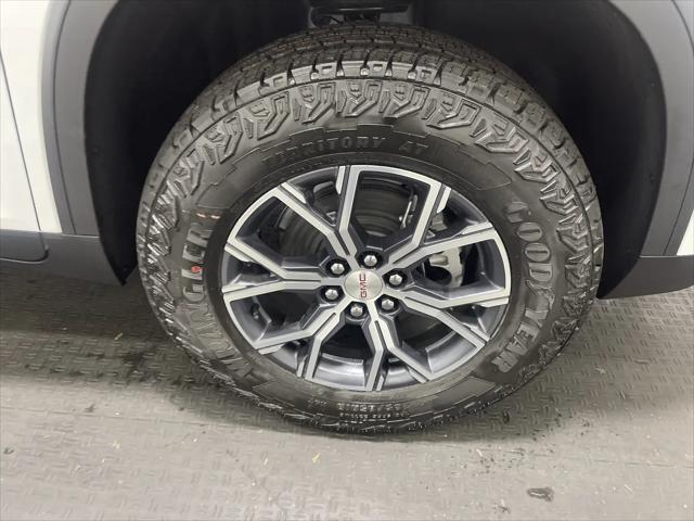2026 GMC Acadia AT4 AWD