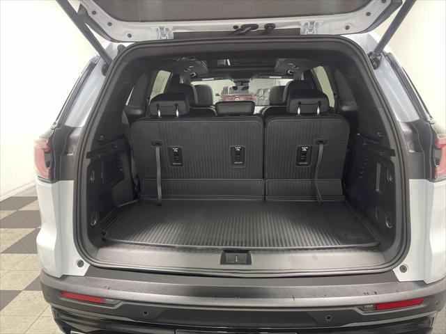 2026 GMC Acadia Elevation FWD