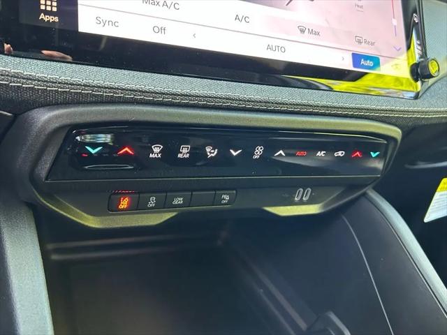2026 Jeep Cherokee Laredo 4x4