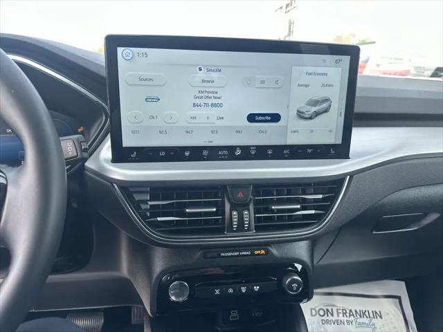 2025 Ford Escape Platinum