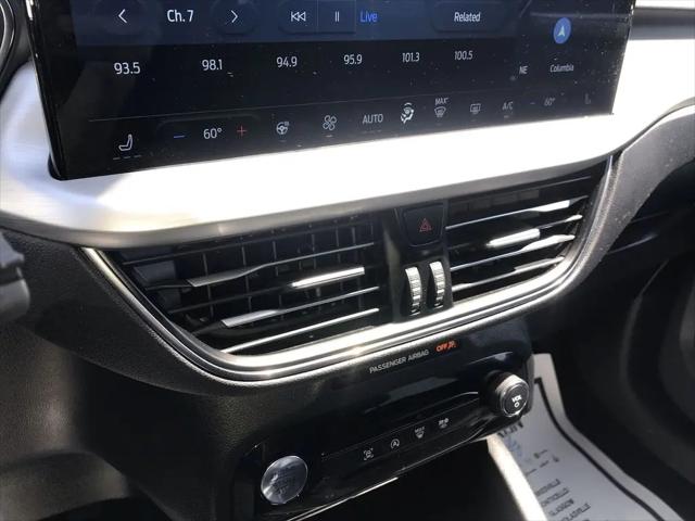 2025 Ford Escape Platinum