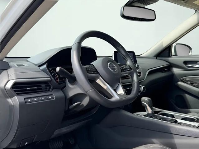 2020 Nissan Altima SV FWD