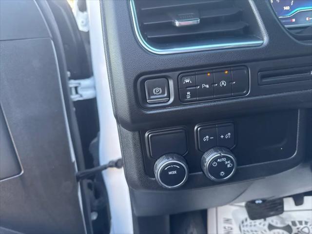 2023 Chevrolet Suburban 2WD Premier