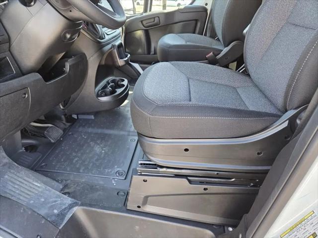2026 Ram ProMaster Cargo Van Tradesman Low Roof 136" WB w/Pass Seat