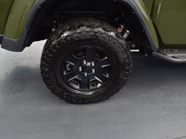 2022 Jeep Gladiator Sport