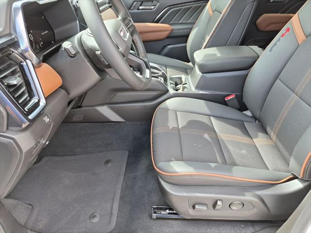 2026 GMC Canyon AT4, 4WD