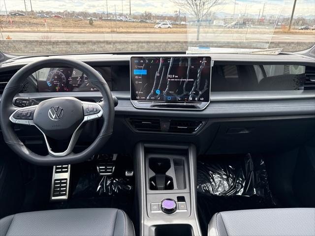 2026 Volkswagen Tiguan SE R-Line Black