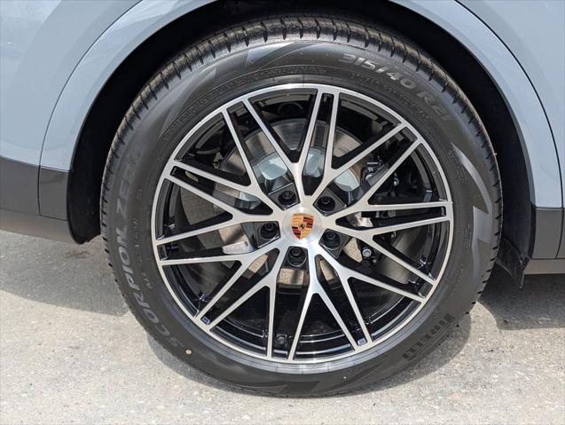 2026 Porsche Cayenne Unknown