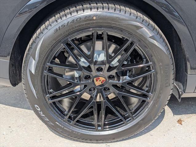2026 Porsche Cayenne Unknown