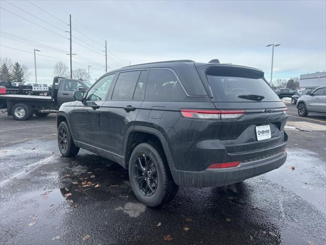 2026 Jeep Grand Cherokee Altitude 4x4