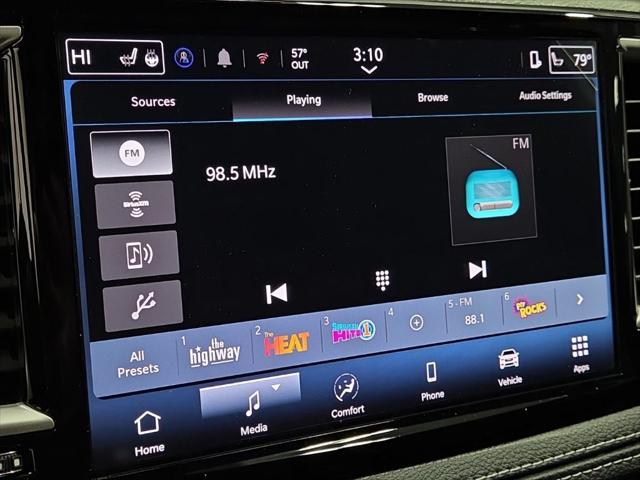 2026 Chrysler Pacifica Select