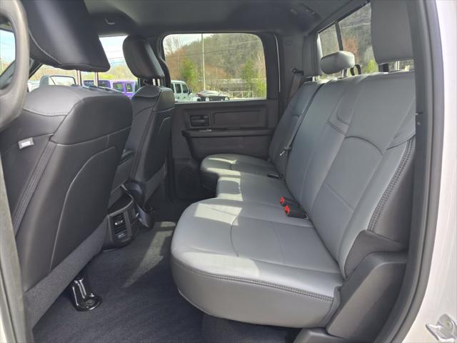 2026 Ram 3500 Tradesman Crew Cab 4x4 8 Box