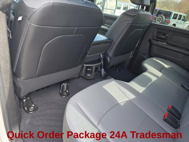 2026 Ram 3500 Tradesman Crew Cab 4x4 8 Box