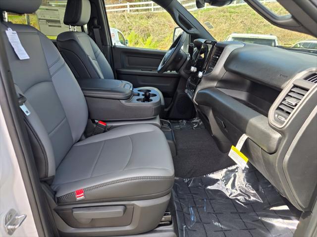 2026 Ram 3500 Tradesman Crew Cab 4x4 8 Box