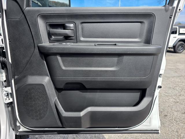 2026 Ram 3500 Tradesman Crew Cab 4x4 8 Box