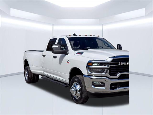2026 Ram 3500 Tradesman Crew Cab 4x4 8 Box