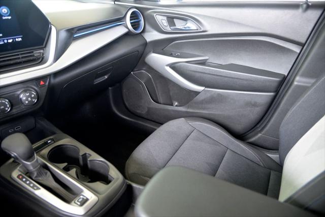 2024 Chevrolet Trax FWD SP