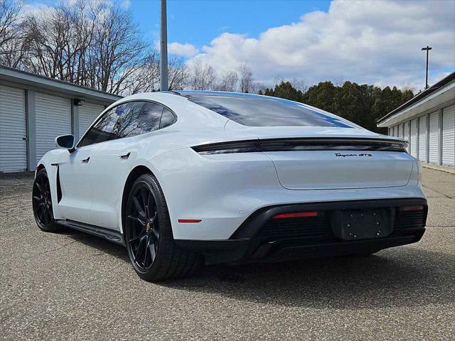 2022 Porsche Taycan GTS