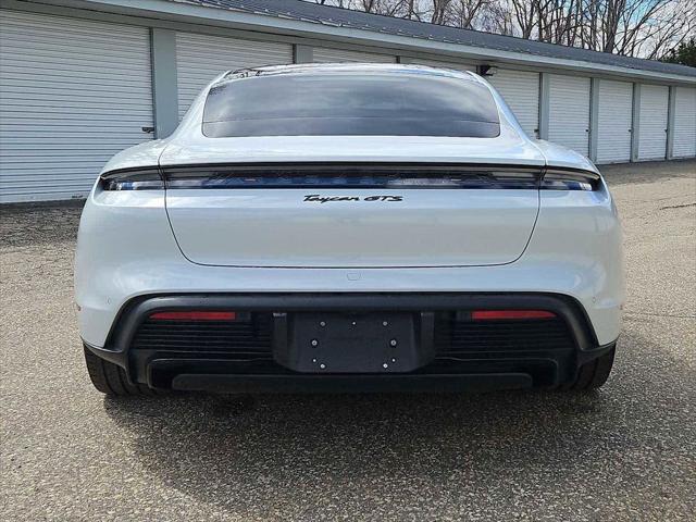 2022 Porsche Taycan GTS