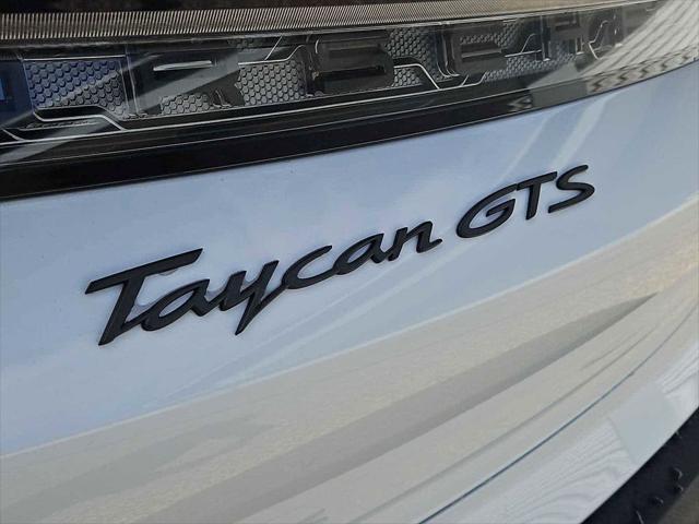 2022 Porsche Taycan GTS