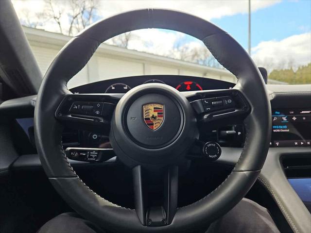 2022 Porsche Taycan GTS