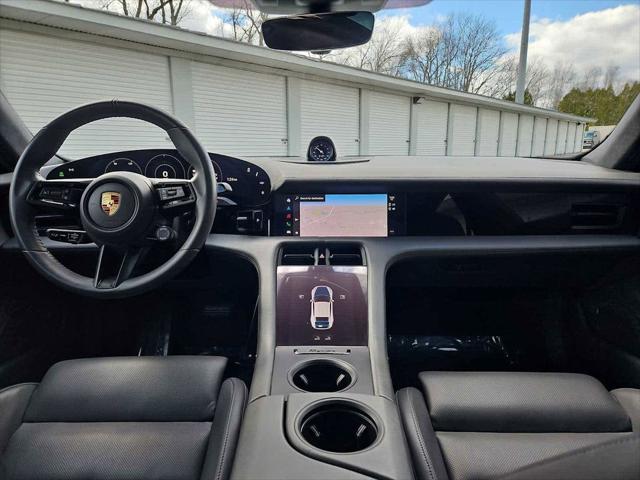 2022 Porsche Taycan GTS
