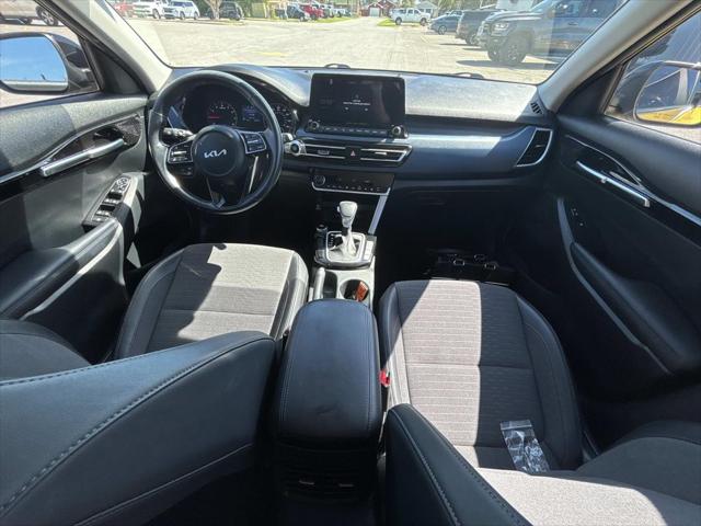2023 Kia Seltos S
