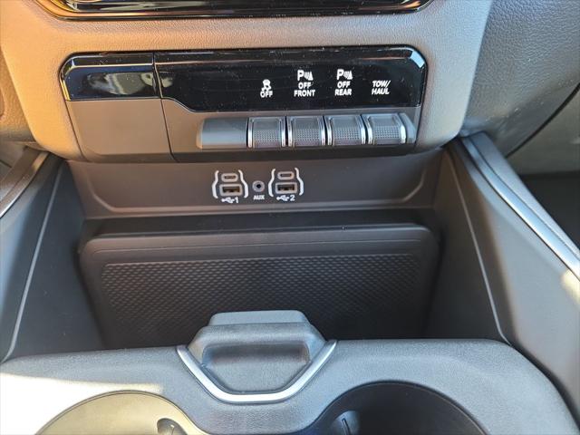2026 Ram 1500 Big Horn Crew Cab 4x4 64 Box