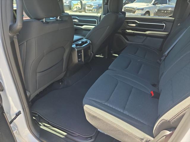 2026 Ram 1500 Big Horn Crew Cab 4x4 64 Box