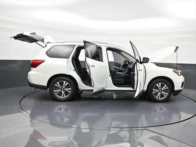 2020 Nissan Pathfinder SV 2WD